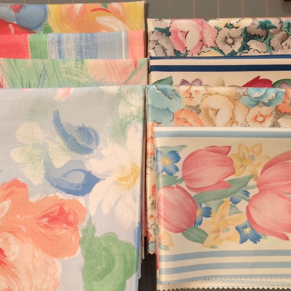 Floral Patterned Fabric Set